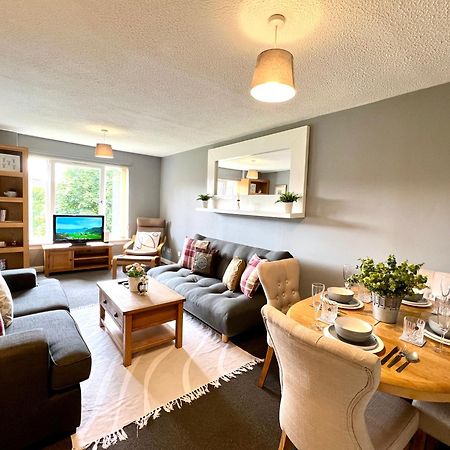 Spacious 2 Bed-Flat In Glasgow City - Free Parking Экстерьер фото