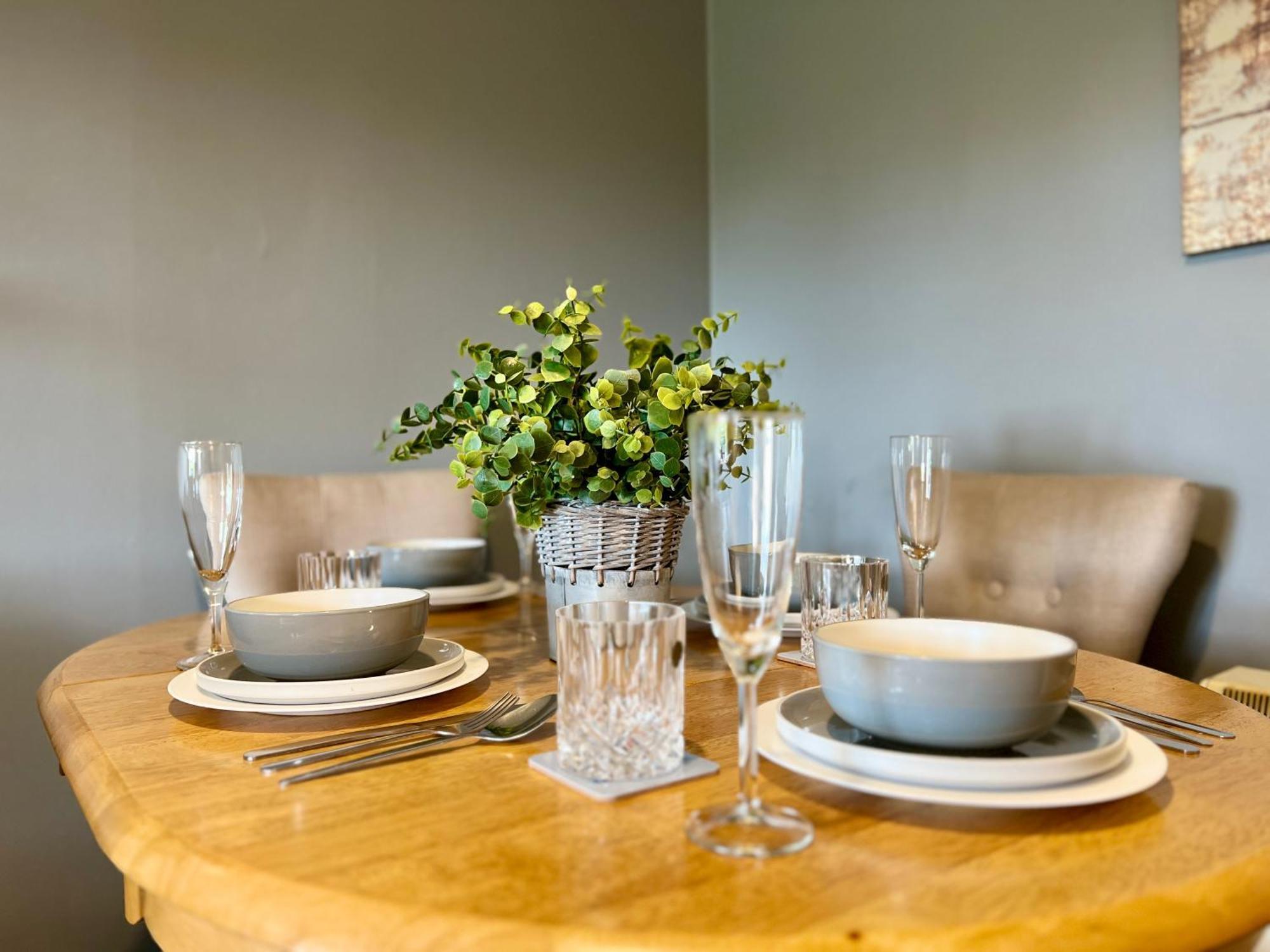Spacious 2 Bed-Flat In Glasgow City - Free Parking Экстерьер фото