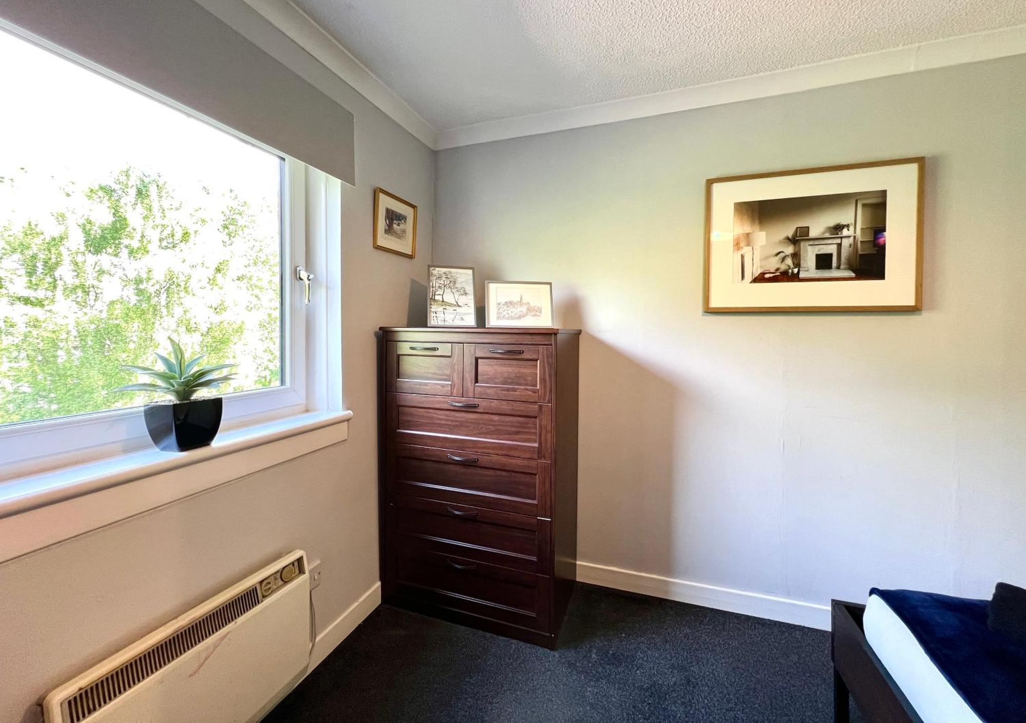 Spacious 2 Bed-Flat In Glasgow City - Free Parking Экстерьер фото